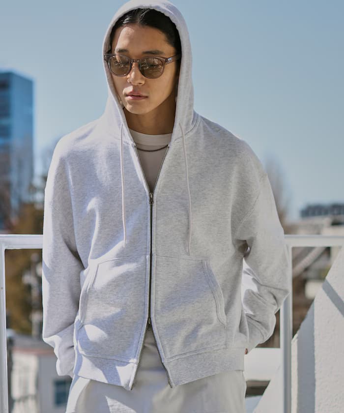 短版丈化學水洗拉鏈連帽衫