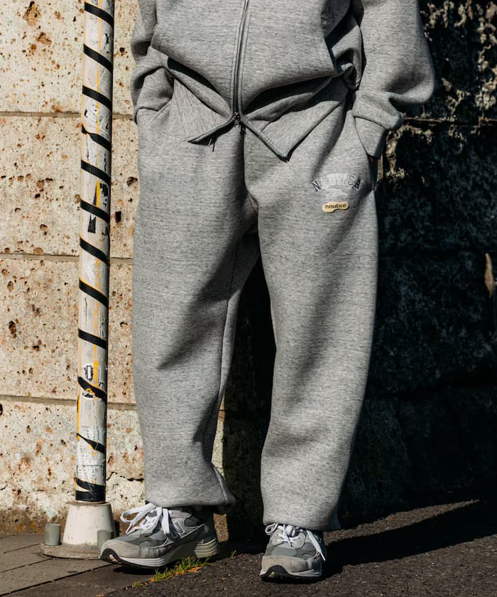 【Exclusive】雙牌菱格紋衛衣褲子