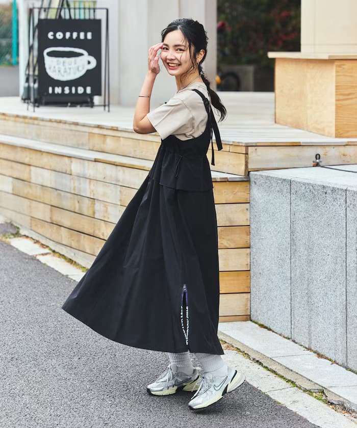 別注 UVカット皺褶荷葉邊吊帶連身裙