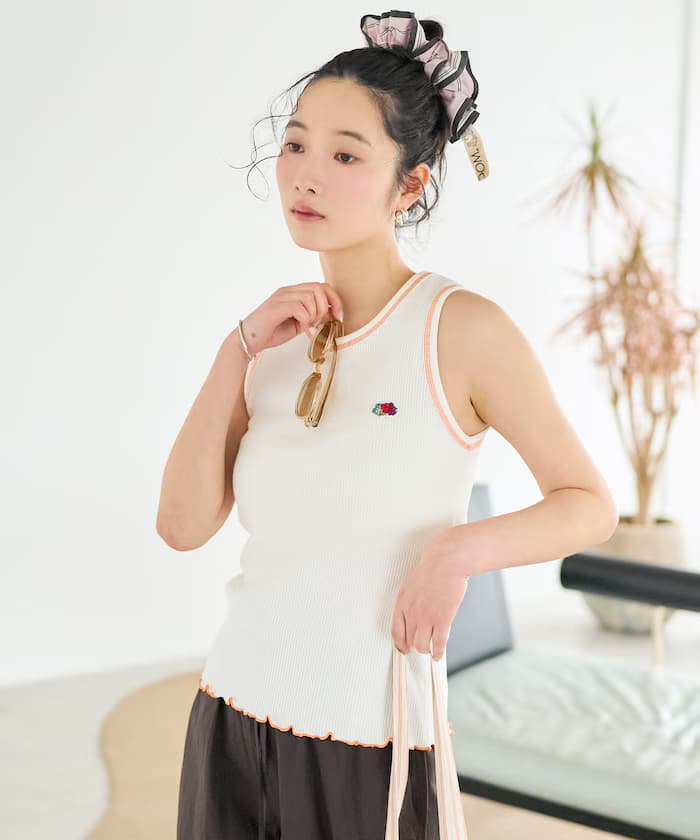 別注配色毛邊羅紋背心