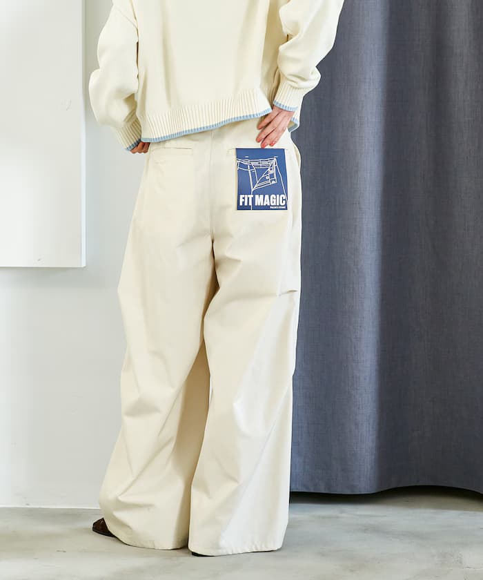 FIT MAGIC 馬皮帶打褶寬版褲子