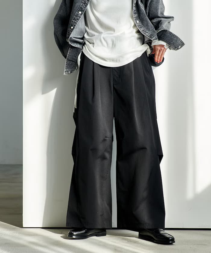 FIT MAGIC 馬皮帶打褶寬版褲子