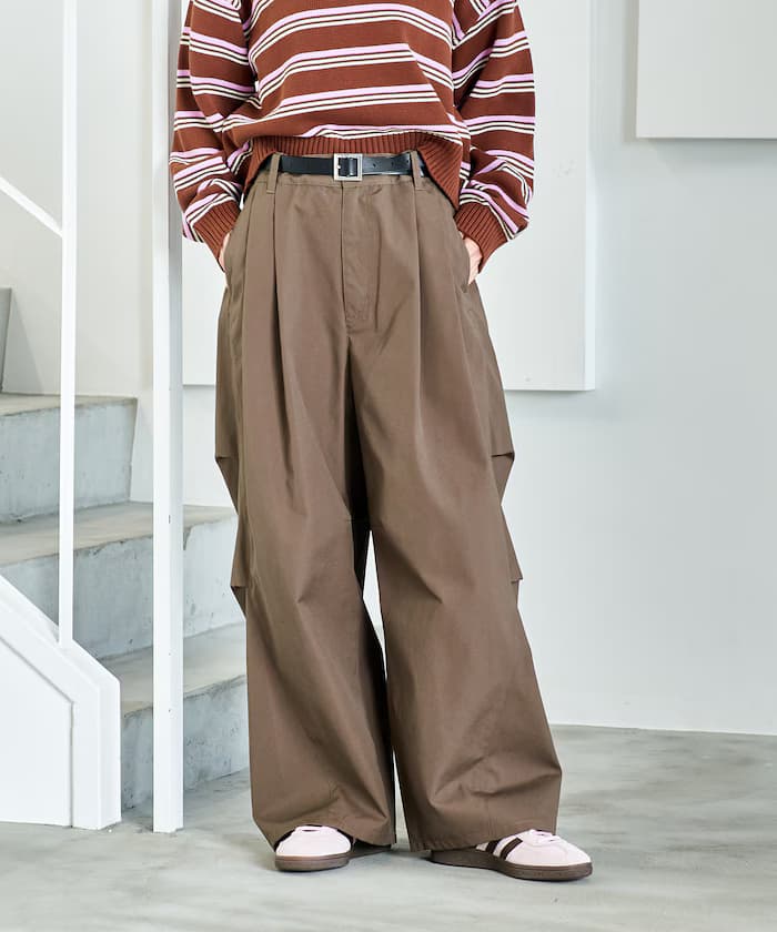 FIT MAGIC 馬皮帶打褶寬版褲子