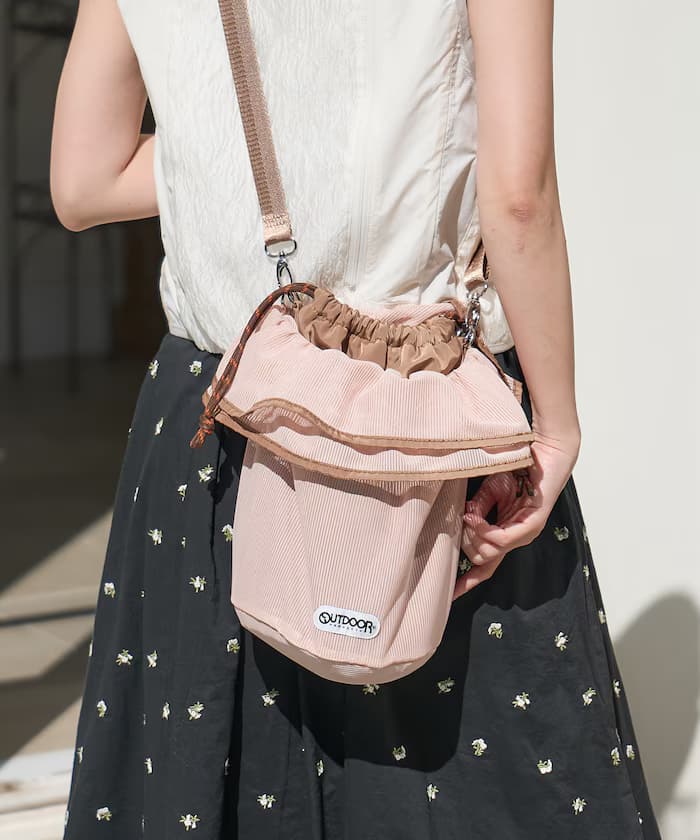 別注 OUTDOOR PRODUCTS 多功能網眼荷葉邊巾着側背包