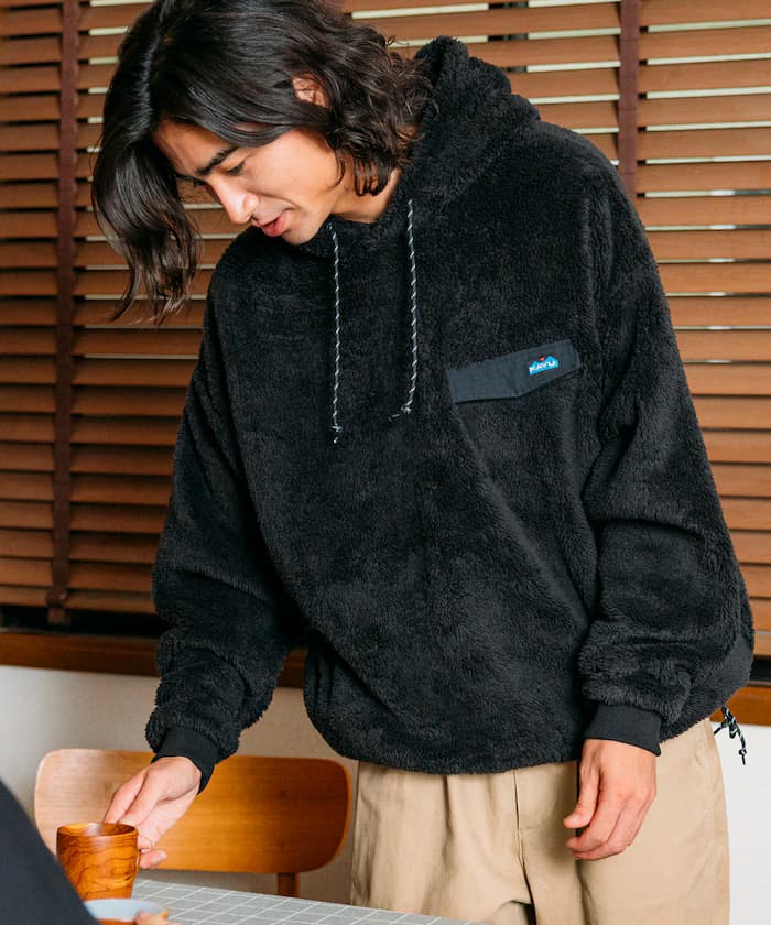 KAVU×FREAK'S STORE 別注尼龍切替刷毛連帽套頭衫 束繩設計 【限定展開】