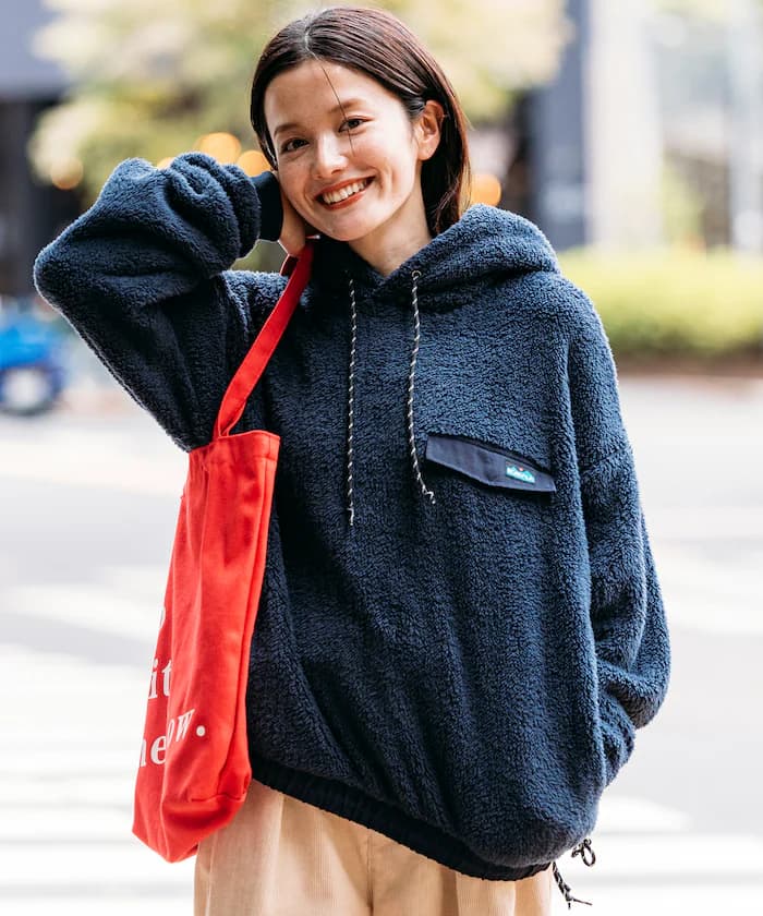 KAVU×FREAK'S STORE 別注尼龍切替刷毛連帽套頭衫 束繩設計 【限定展開】