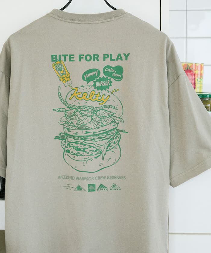 KELTY×FREAK'S STORE/ケルティ 別注 寬版漢堡標誌後背印花圓領T恤 【限定展開】