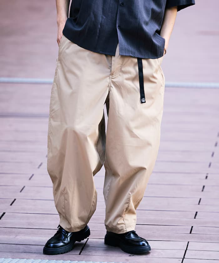 Easy Care Fabric 寬版登山褲/吸水速乾/UVカット 【限定展開】