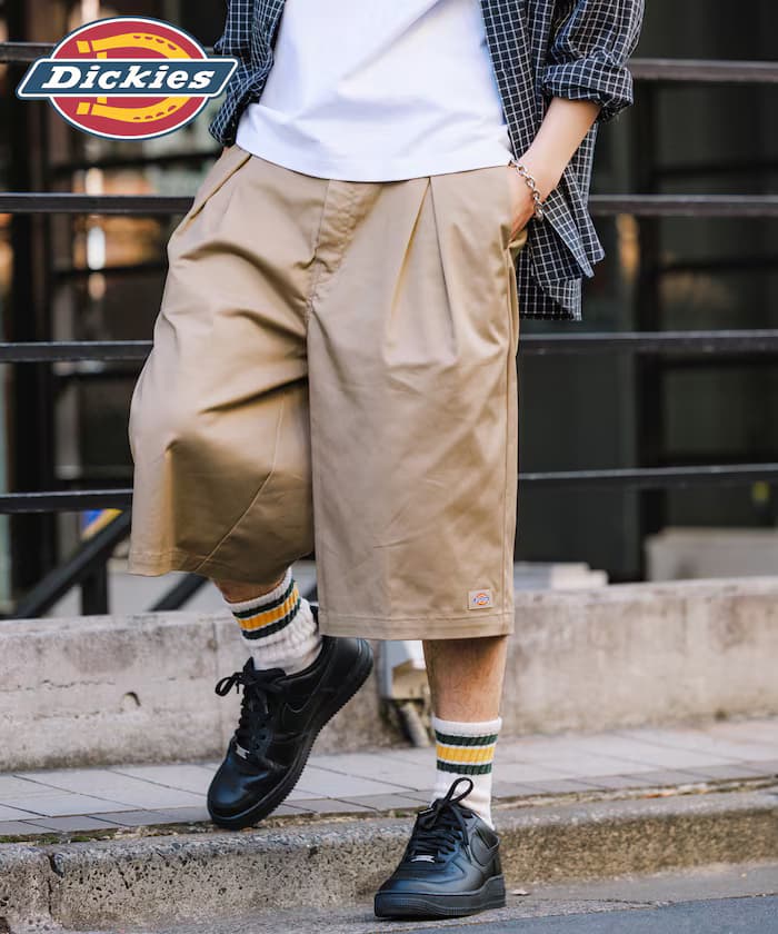 Dickies×FREAK'S STORE 別注寬版剪裁十字打褶工作短褲 【限定展開】