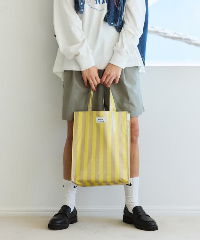 EU Arcaetol 亮面膠膜托特包