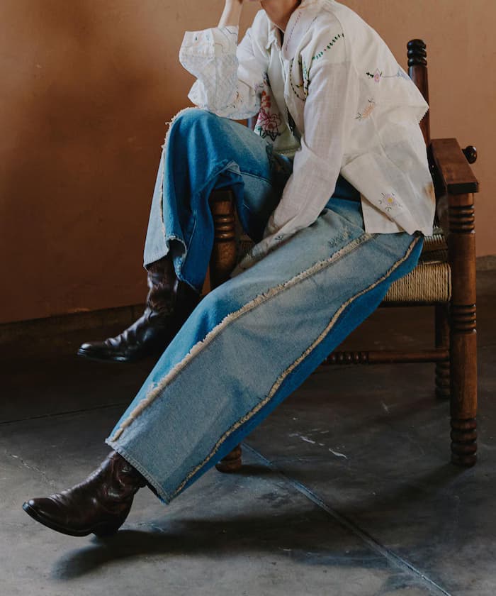 配色曲線丹寧褲