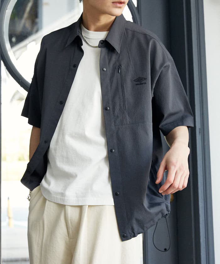 ＜機能性素材＞別注 一點LOGO標準領半袖襯衫 限定展開