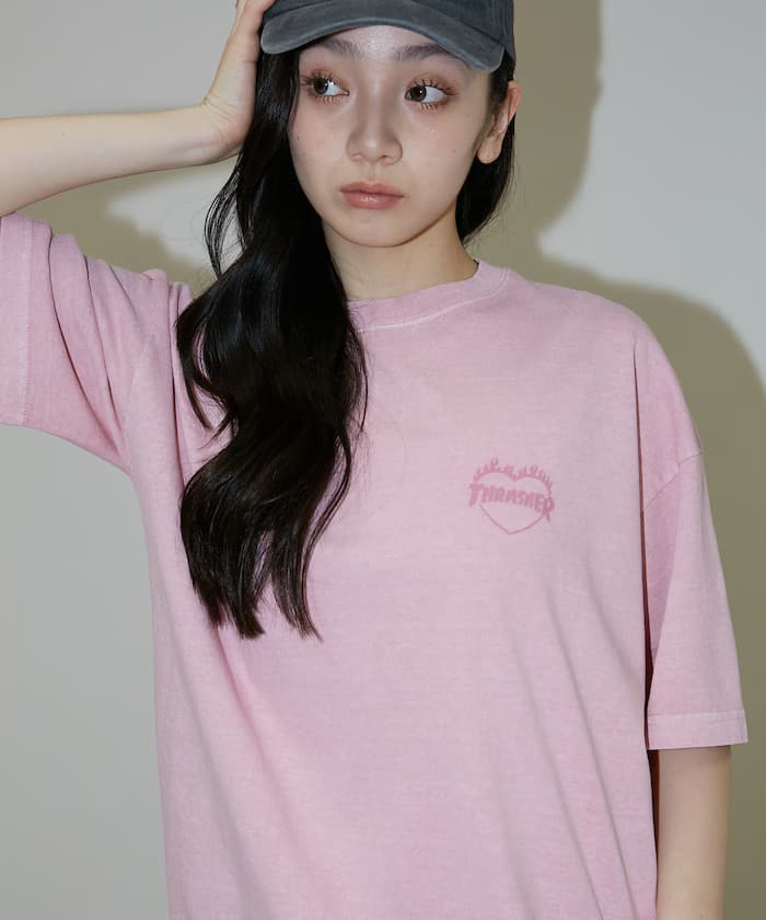 別注後背印花愛心標誌T恤 限定展開