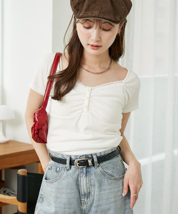 蕾絲亨利領剪裁上衣 限定展開