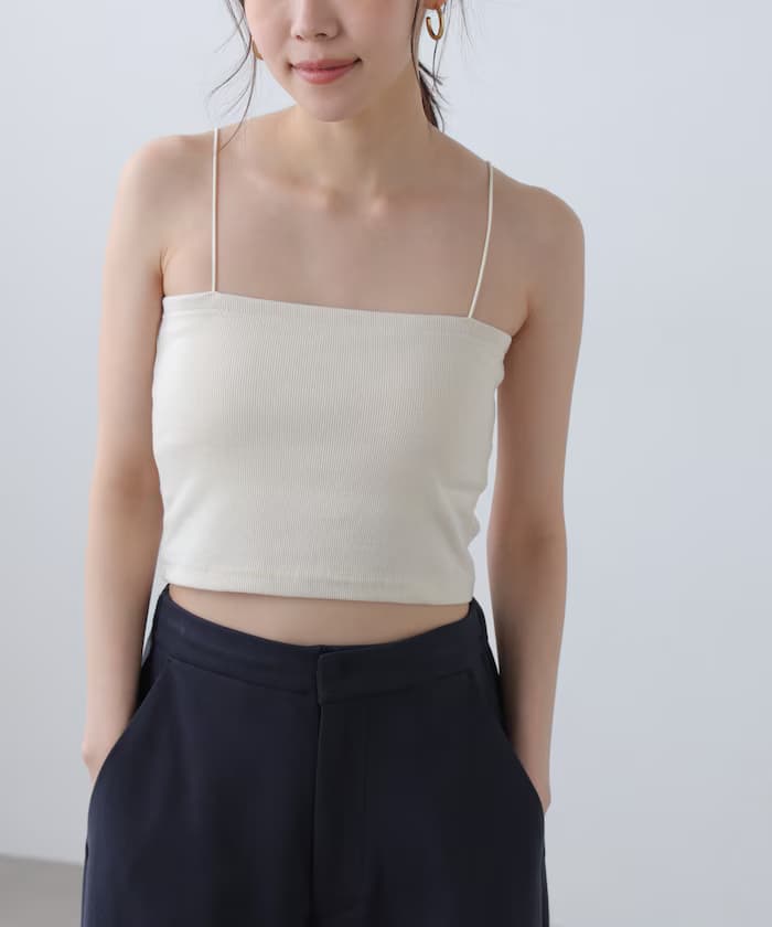 內襯短版細肩帶背心